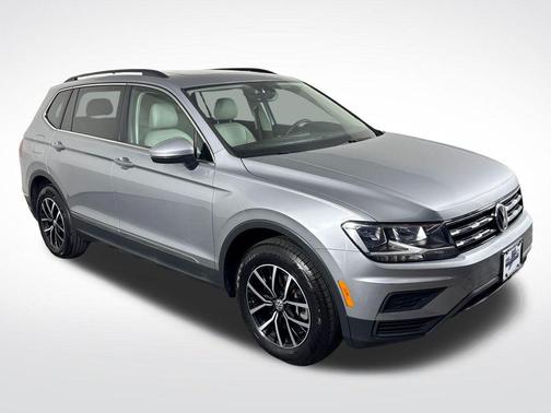 Silver Metallic 2021 Volkswagen Tiguan 2.0T SE 4MOTION