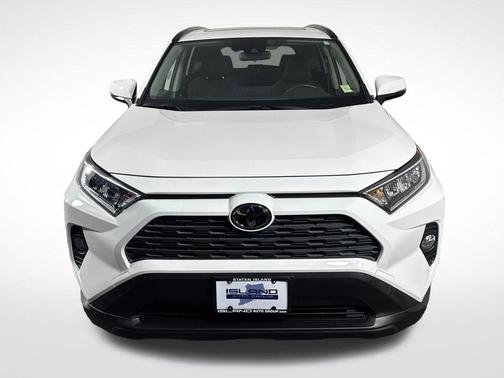 Super White 2021 Toyota RAV4 XLE