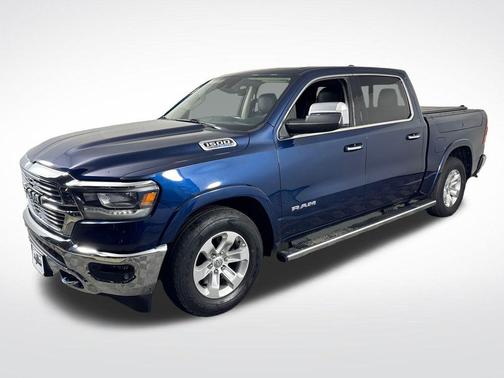Patriot Blue Pearlcoat 2022 RAM 1500 Laramie