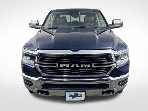 Patriot Blue Pearlcoat 2022 RAM 1500 Laramie