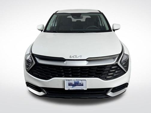 Snow White Pearl 2023 Kia Sportage Hybrid LX
