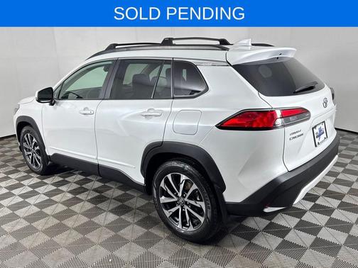 2023 Toyota Corolla Cross XLE