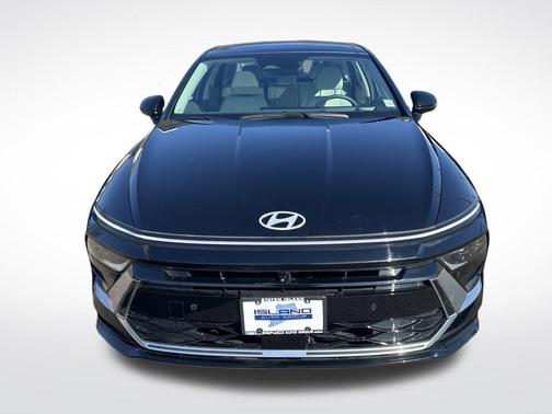 2024 Hyundai SONATA Hybrid Limited