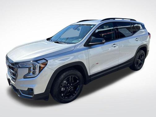 Quicksilver Metallic 2022 GMC Terrain AWD AT4