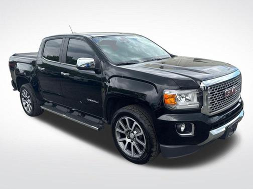 Onyx Black 2020 GMC Canyon Denali