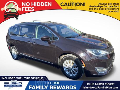 2018 Chrysler Pacifica Touring-L