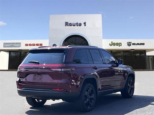 2023 Jeep Grand Cherokee Altitude