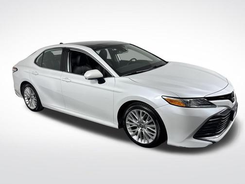 2020 Toyota Camry XLE