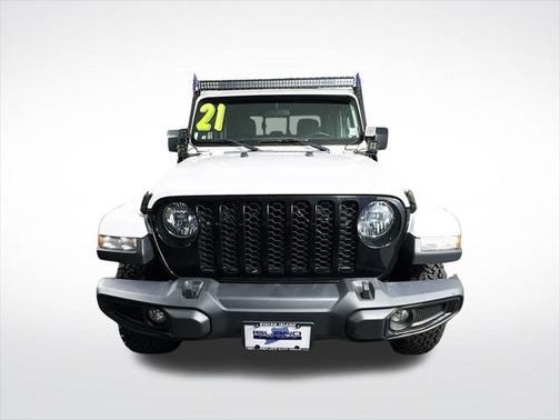 2021 Jeep Gladiator Willys 4x4