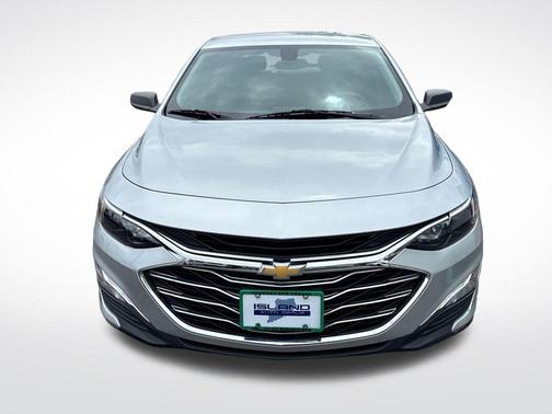 Silver Ice Metallic 2020 Chevrolet Malibu 1LS