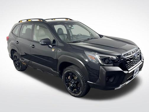 Crystal Black Silica 2023 Subaru Forester Wilderness