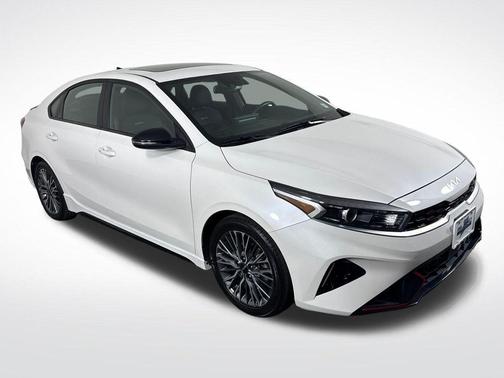 Snow White Pearl 2023 Kia Forte GT-Line
