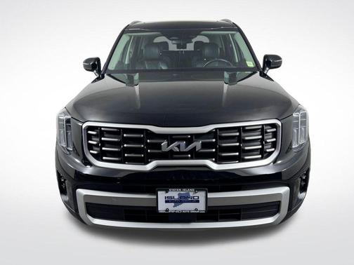 Ebony Black 2023 Kia Telluride S