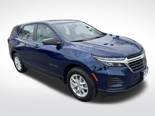 Blue Glow Metallic 2023 Chevrolet Equinox LS