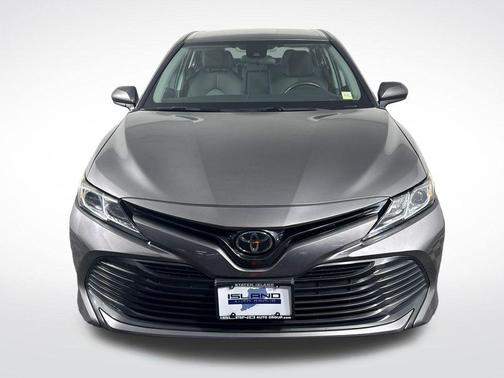 Predawn Gray Mica 2019 Toyota Camry LE