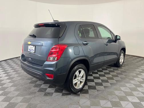 2022 Chevrolet Trax LS