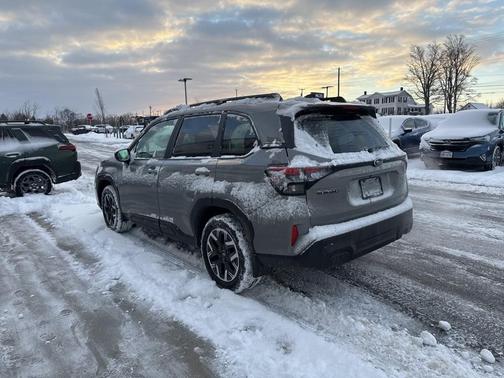2025 Subaru Forester Premium