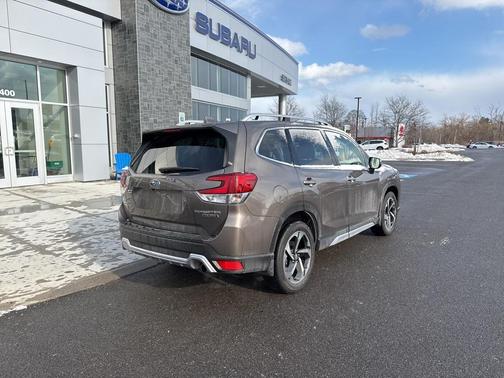 2023 Subaru Forester Touring