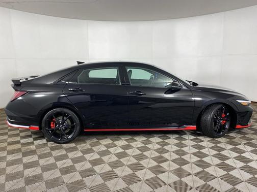 2025 Hyundai ELANTRA N Base