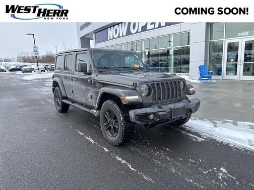 2022 Jeep Wrangler Unlimited Sahara Altitude