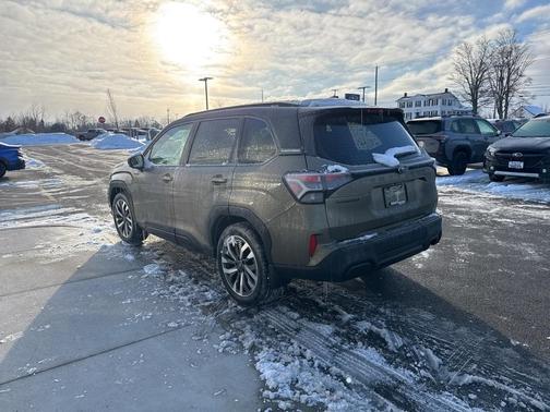 2025 Subaru Forester Hybrid Touring