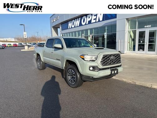 2022 Toyota Tacoma TRD Sport