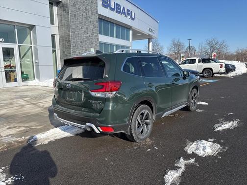 2023 Subaru Forester Touring