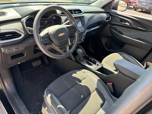 2022 Chevrolet Trailblazer LS