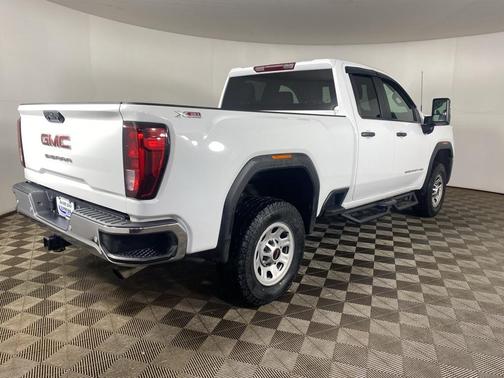 2024 GMC Sierra 2500 Pro