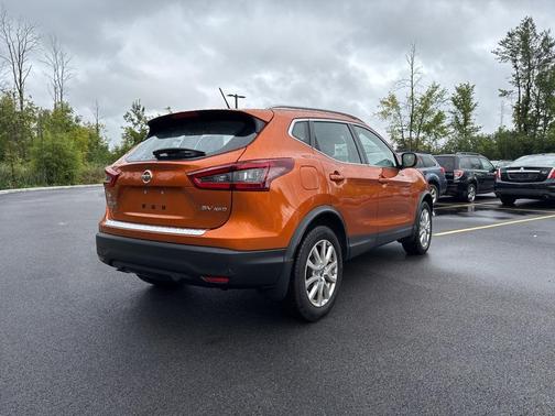2020 Nissan Rogue Sport SV