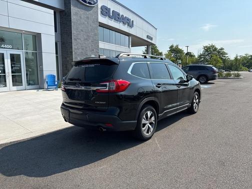 2024 Subaru Ascent Premium