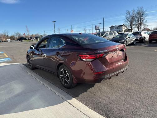 2025 Nissan Sentra SV