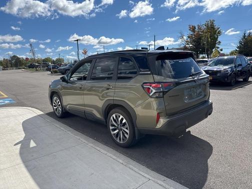 2025 Subaru Forester Hybrid Touring