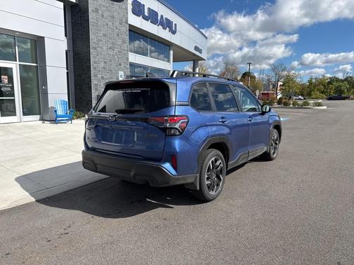 2025 Subaru Forester Hybrid Premium Hybrid