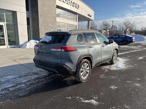 2023 Toyota Corolla Cross LE