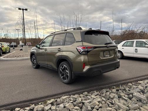 2025 Subaru Forester Hybrid 