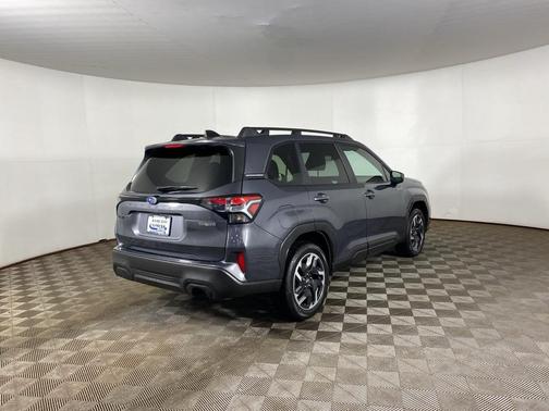 2025 Subaru Forester Hybrid 