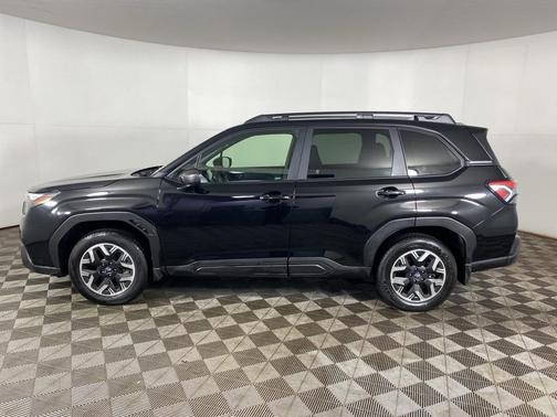 2025 Subaru Forester 2.5i Premium