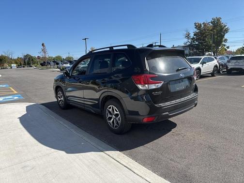 2020 Subaru Forester Premium