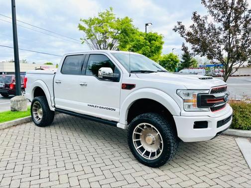 Photo 1 of 30 of 2019 Ford F-150 Lariat