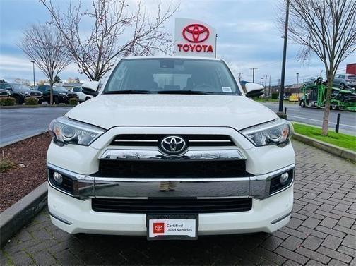 Photo 3 of 30 of 2020 Toyota 4Runner Limited 4WD