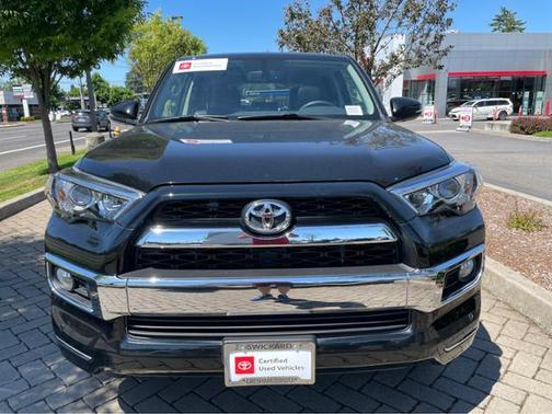 Photo 5 of 30 of 2018 Toyota 4Runner Limited 4WD