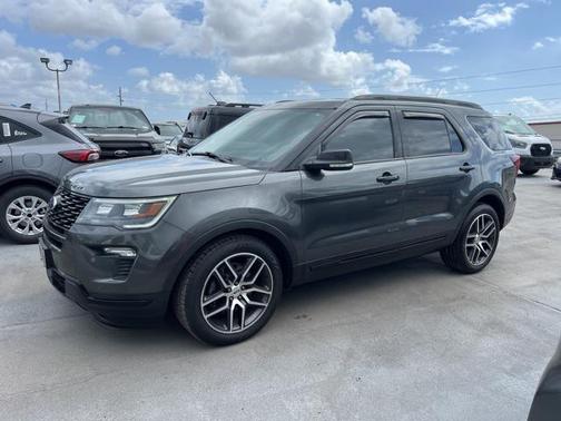 2018 Ford Explorer Sport