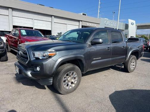 2016 Toyota Tacoma SR5