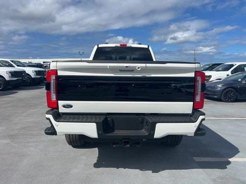 2025 Ford F-250 Platinum