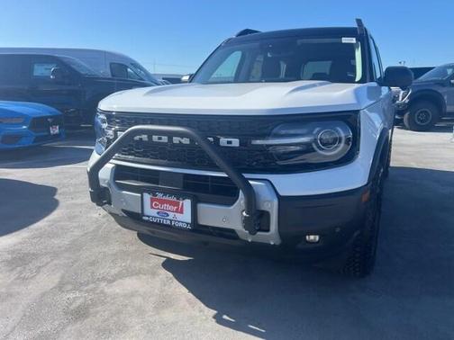 Oxford White 2025 Ford Bronco Sport Outer Banks SUV
