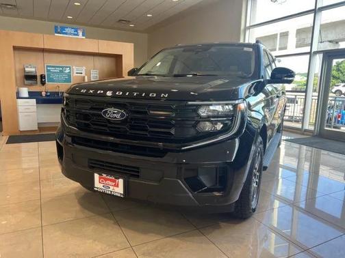 2025 Ford Expedition Max Active 4x4