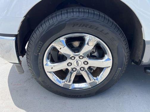 White 2021 Ford F-150 XLT