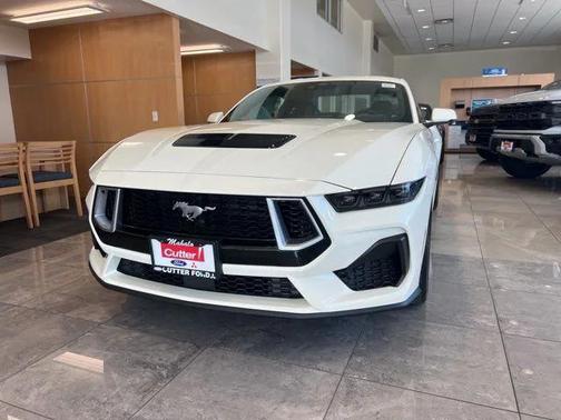 Wimbledon White 2025 Ford Mustang GT Premium Coupe