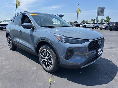 2025 Ford Escape PHEV